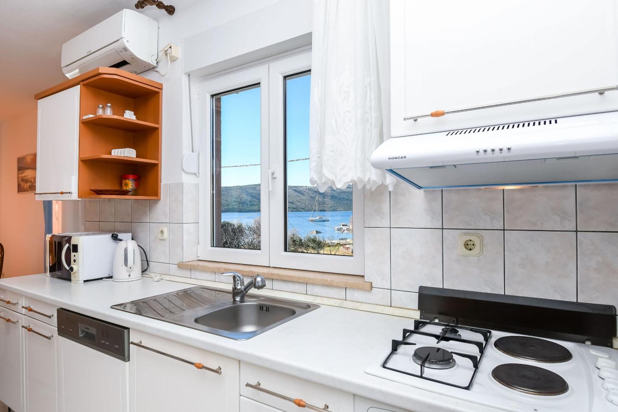 Apartments Vesna Сегет-Враниця Екстер'єр фото