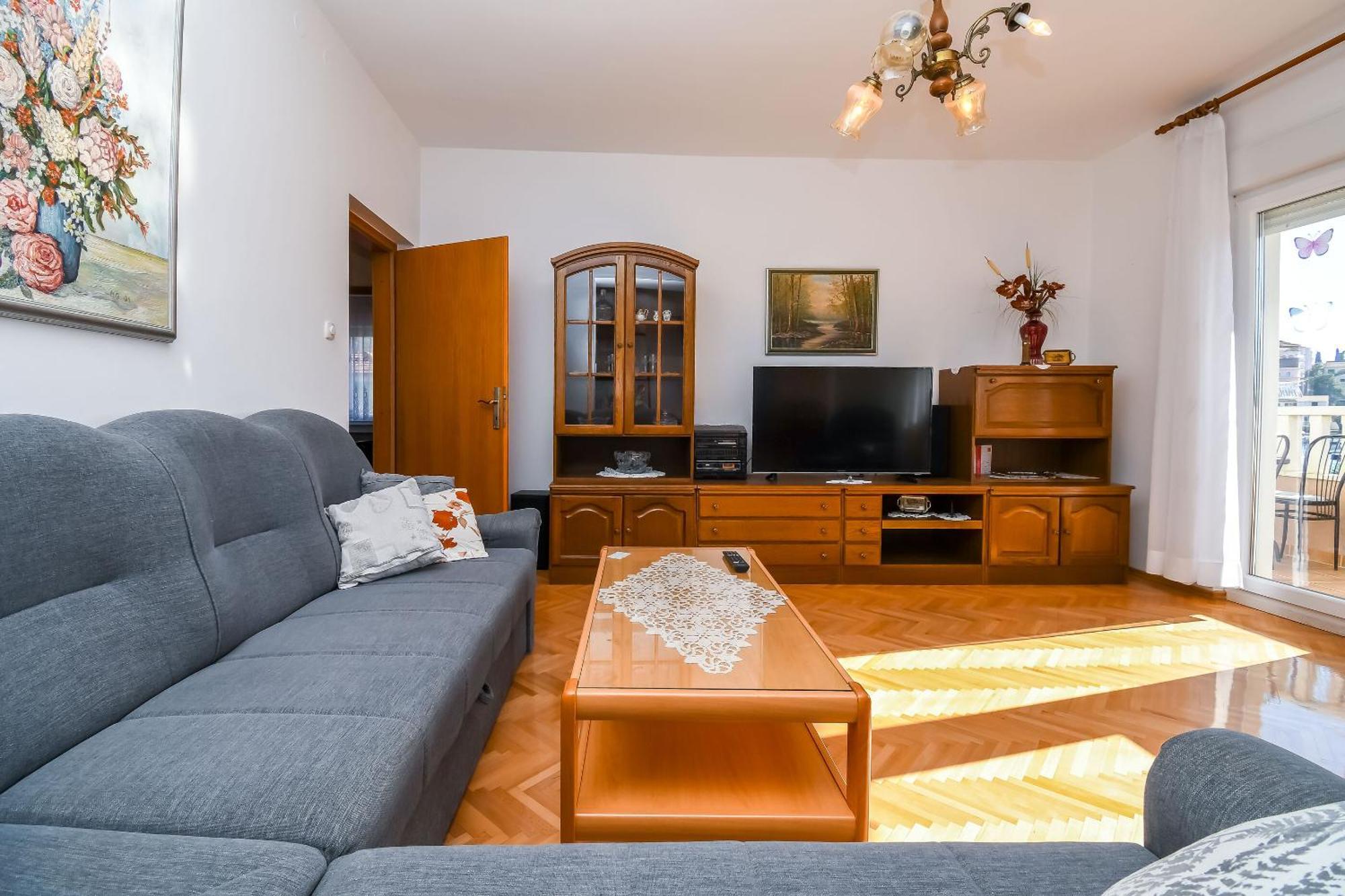 Apartments Vesna Сегет-Враниця Екстер'єр фото