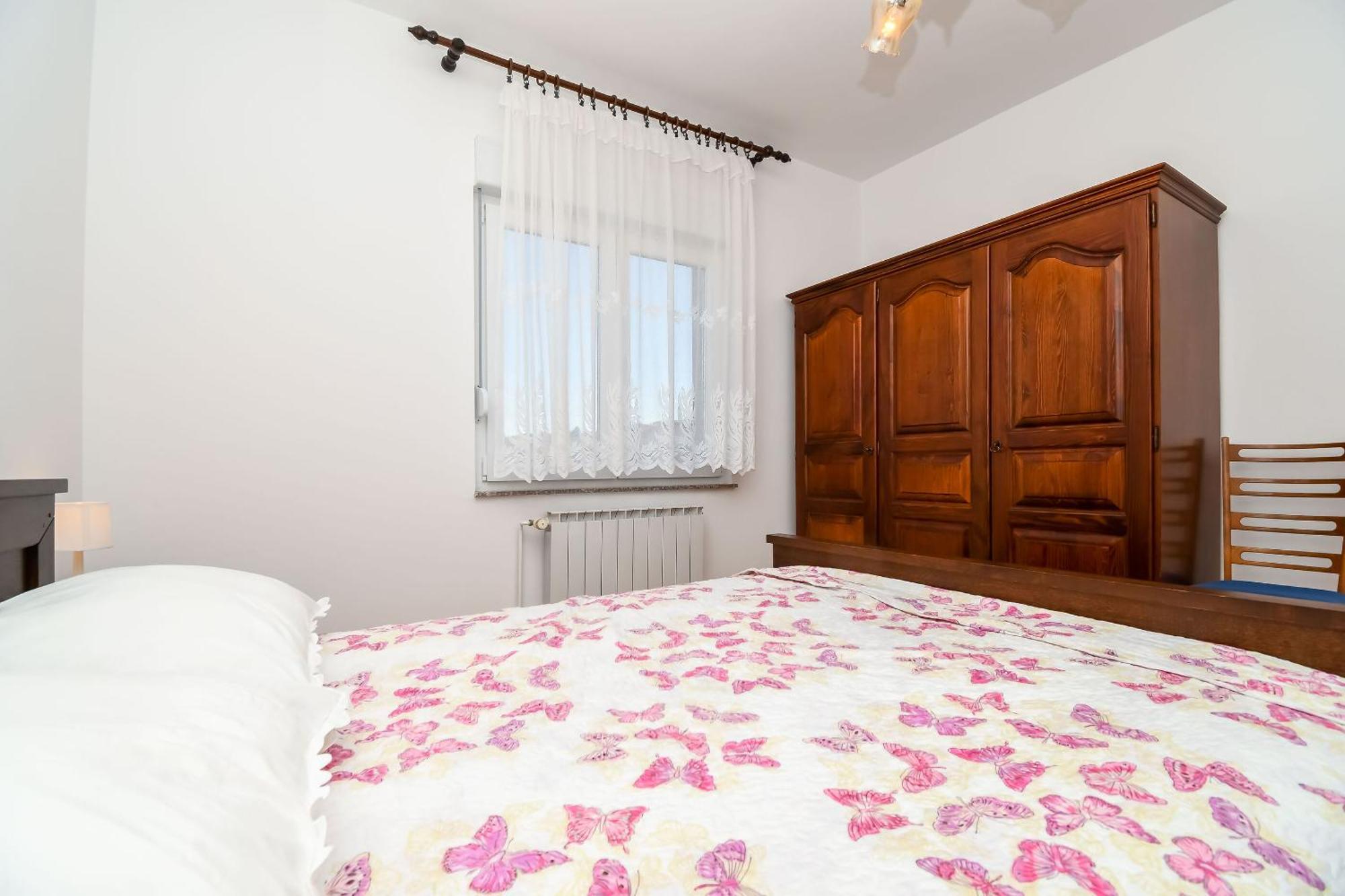 Apartments Vesna Сегет-Враниця Екстер'єр фото